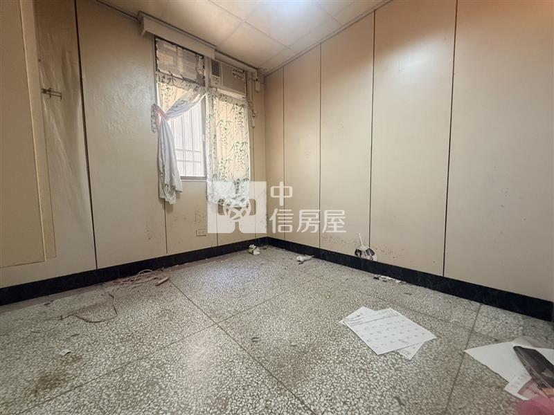 (專任)吉安南埔邊間低總價透天房屋室內格局與周邊環境