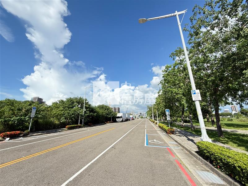 14期正20米路朝南商五建地（專任）房屋室內格局與周邊環境
