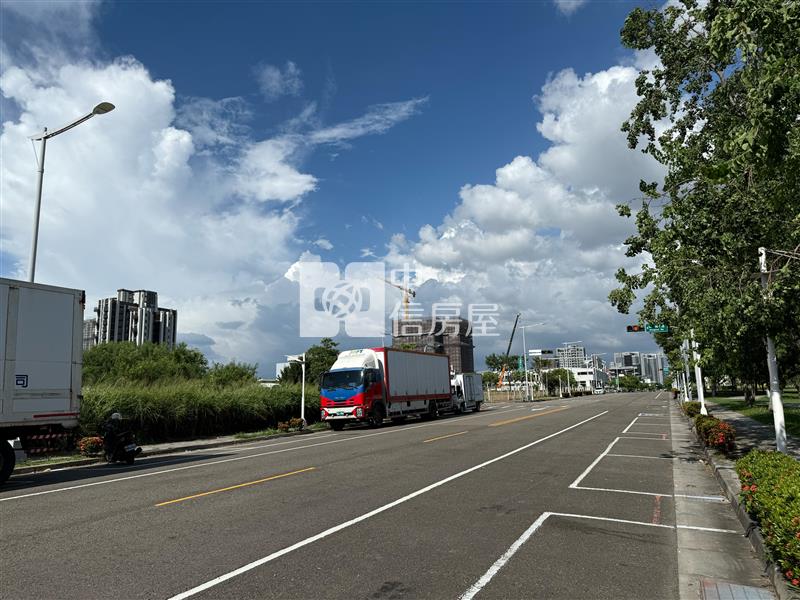 14期正20米路朝南商五建地（專任）房屋室內格局與周邊環境