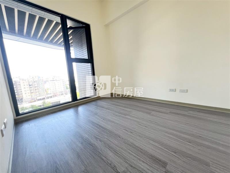 VVS1游池景觀三房平車房屋室內格局與周邊環境