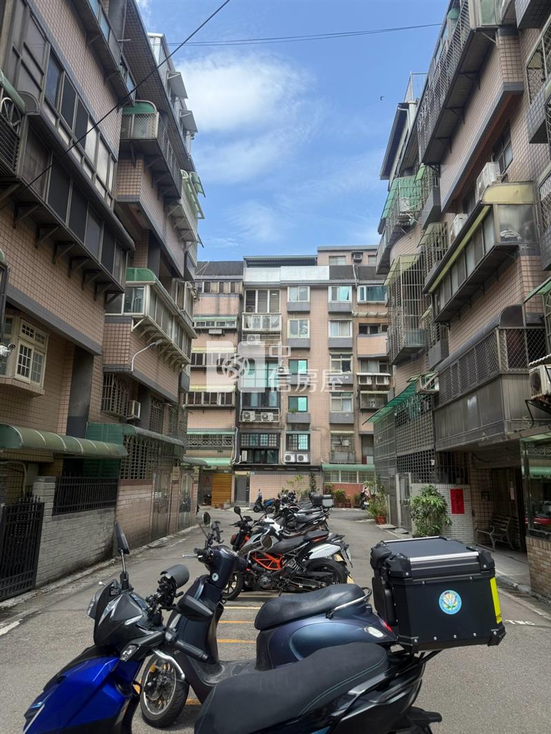 文化街3房+車位房屋室內格局與周邊環境