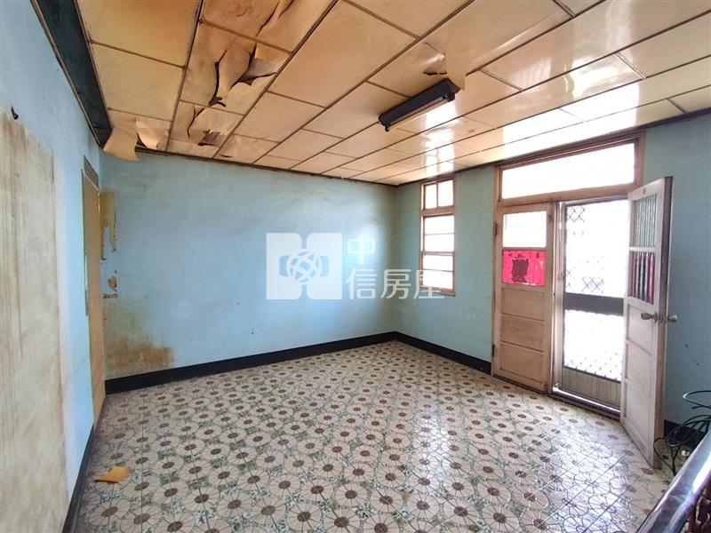 佳里延平路靜巷透天房屋室內格局與周邊環境
