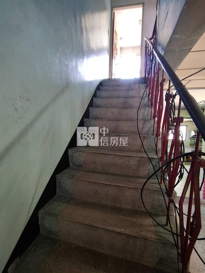 佳里延平路靜巷透天房屋室內格局與周邊環境