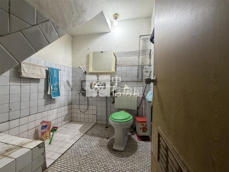 豐原低總價邊間透天房屋室內格局與周邊環境