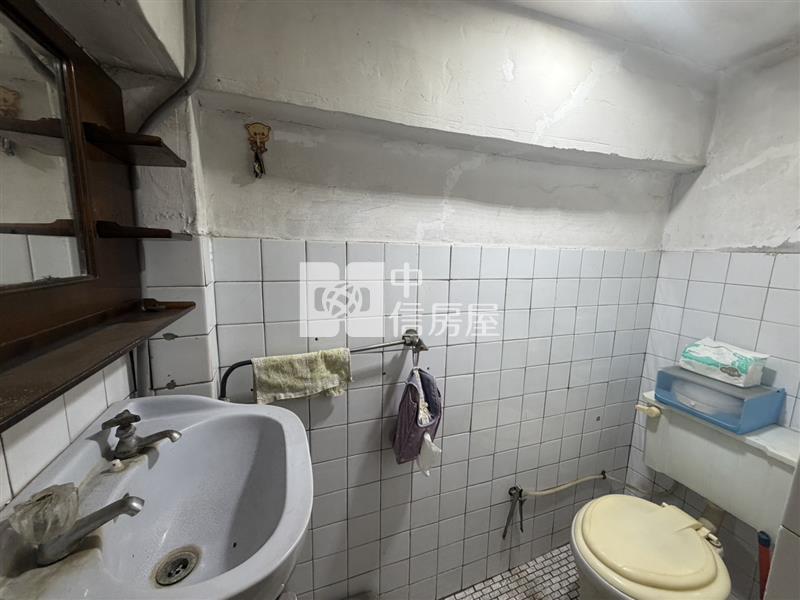 豐原低總價邊間透天房屋室內格局與周邊環境