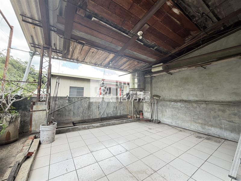 豐原低總價邊間透天房屋室內格局與周邊環境