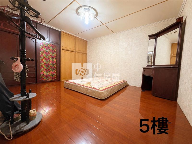 基隆夜市公寓大坪數好利用房屋室內格局與周邊環境