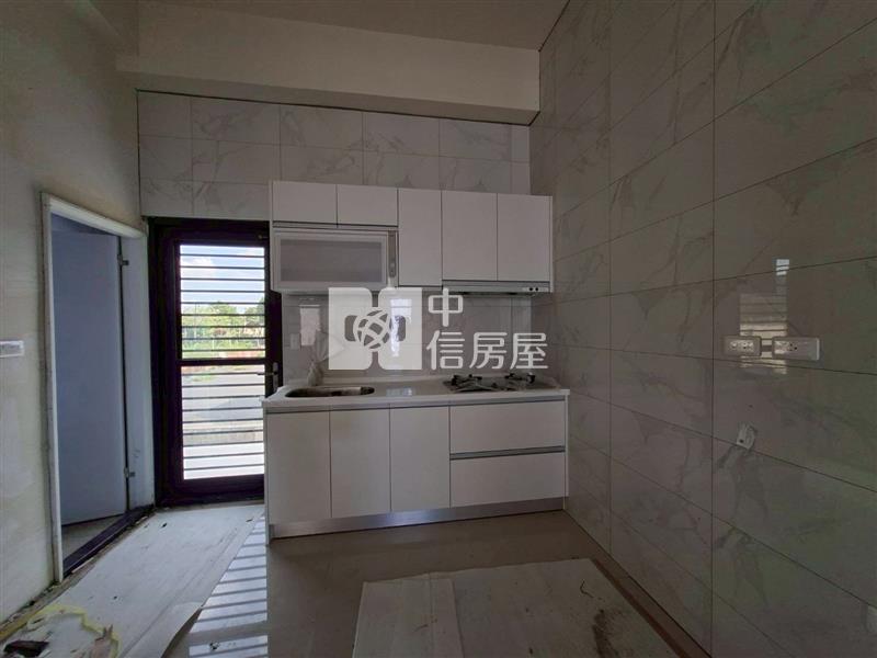 山寮透天房屋室內格局與周邊環境