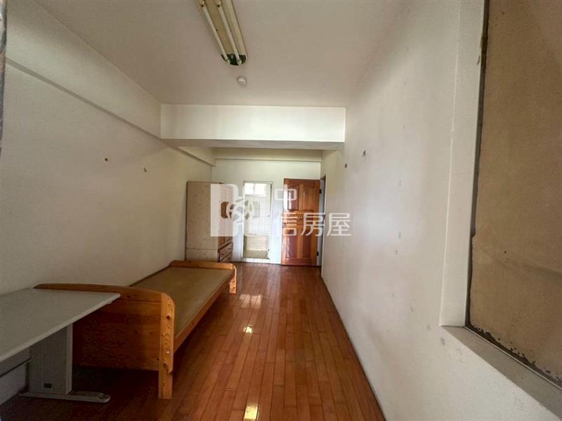員林國小金店面房屋室內格局與周邊環境