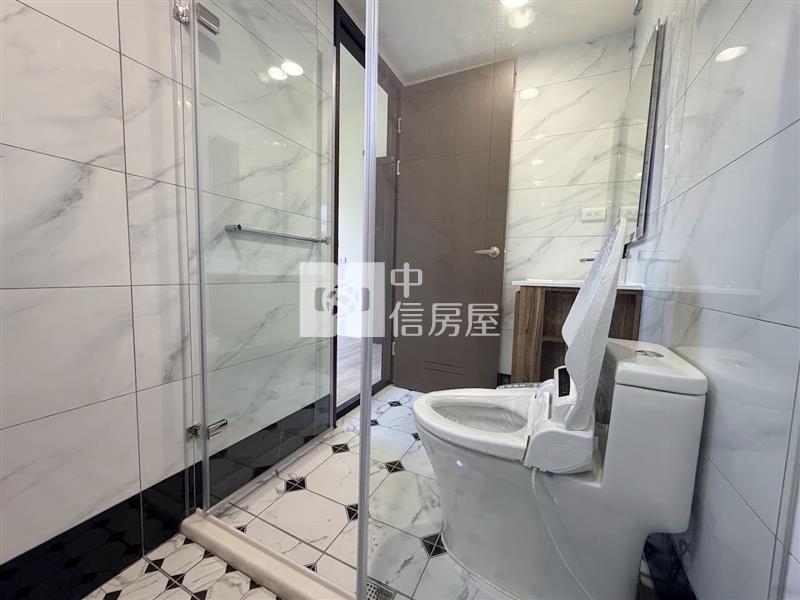【奔馳】皇普La Vie 三房車房屋室內格局與周邊環境