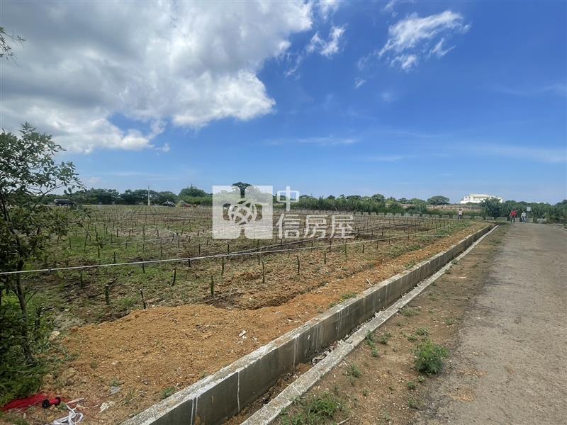 F017 湖畔夕陽美樂地房屋室內格局與周邊環境