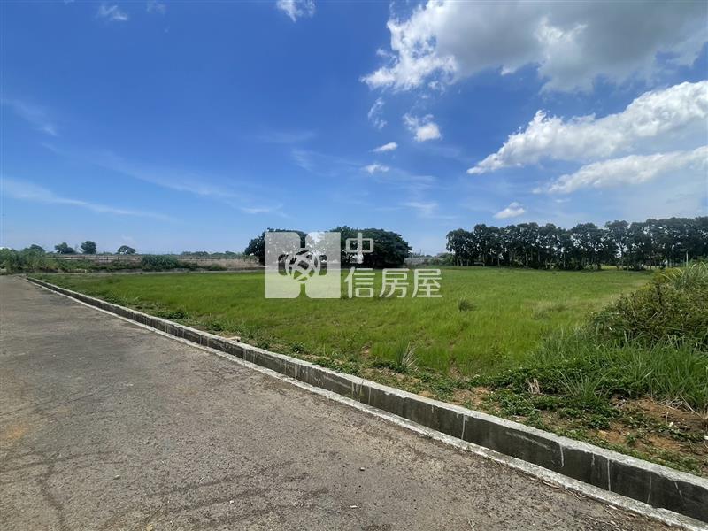 F017 湖畔夕陽美樂地房屋室內格局與周邊環境