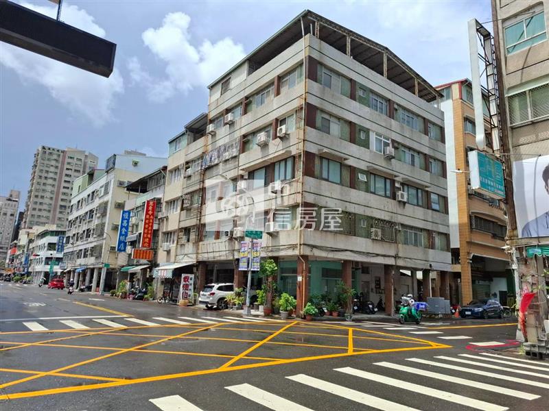 苓雅國中忠孝夜市公寓2樓房屋室內格局與周邊環境