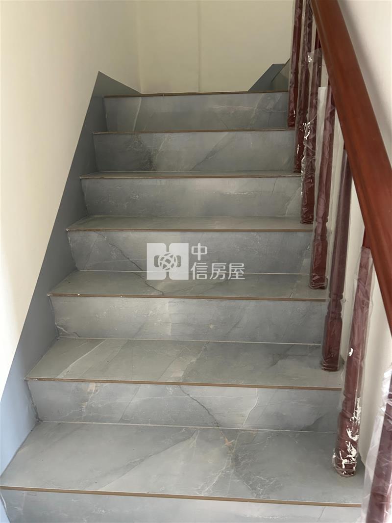 竹崎雅築車庫別墅房屋室內格局與周邊環境
