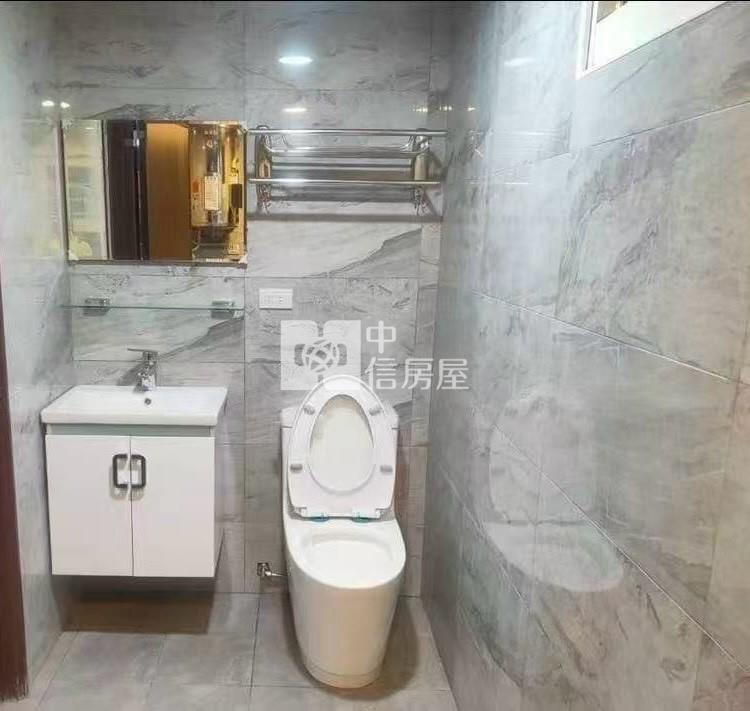 ▲基隆女中旁精美高投報收租三套房房屋室內格局與周邊環境
