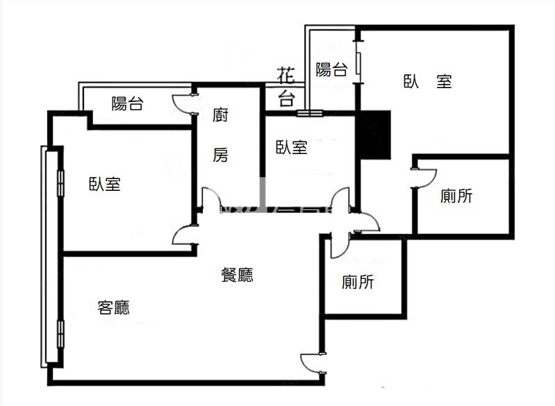 【奔馳】電通市全新裝潢美3房房屋室內格局與周邊環境