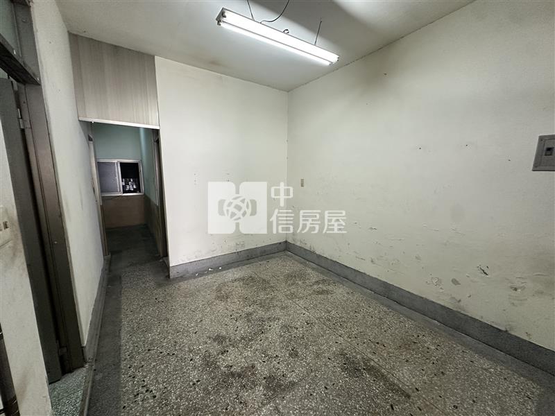 中興大|6米大面寬平房(買地送屋)房屋室內格局與周邊環境