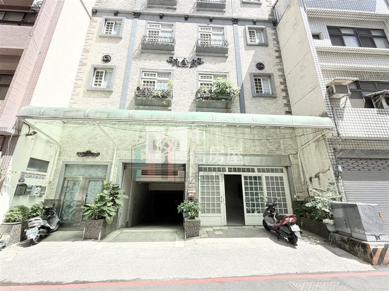 【豐禾】體育園區大面寬稀有店住房屋室內格局與周邊環境