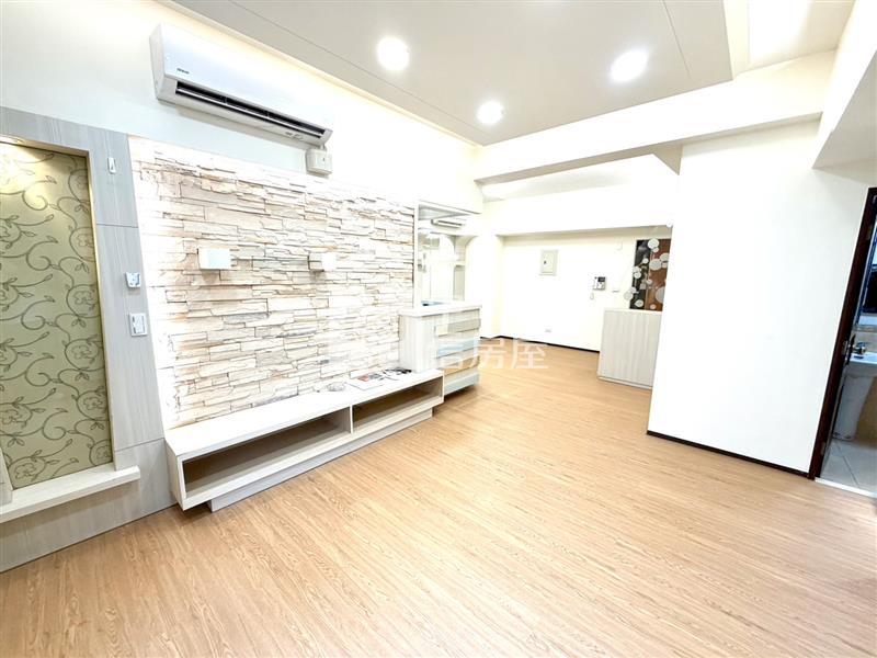 平鎮義興國小明星學區裝潢三房車房屋室內格局與周邊環境