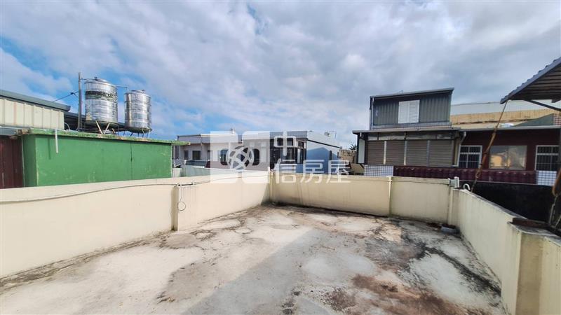 頭城公園路透天房屋室內格局與周邊環境
