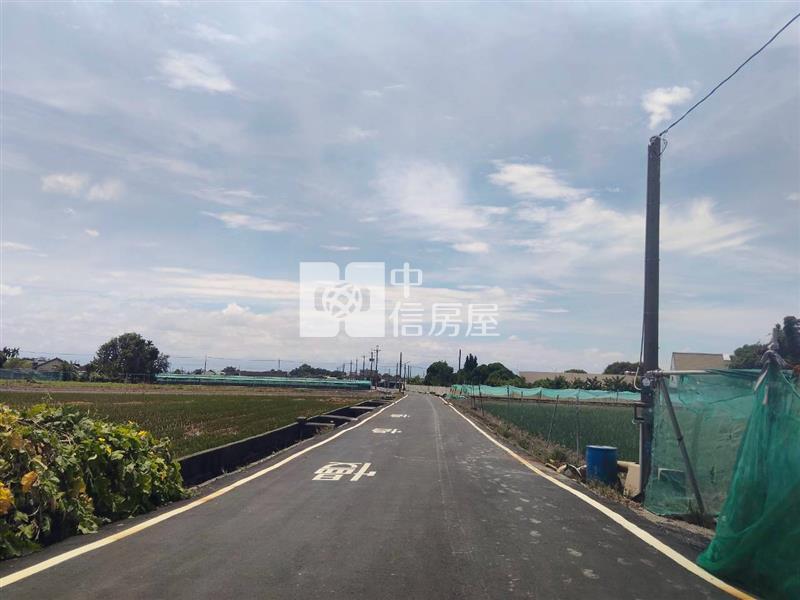 二崙庄邊田地房屋室內格局與周邊環境