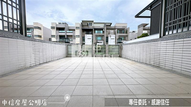 自強街大坪數別墅房屋室內格局與周邊環境