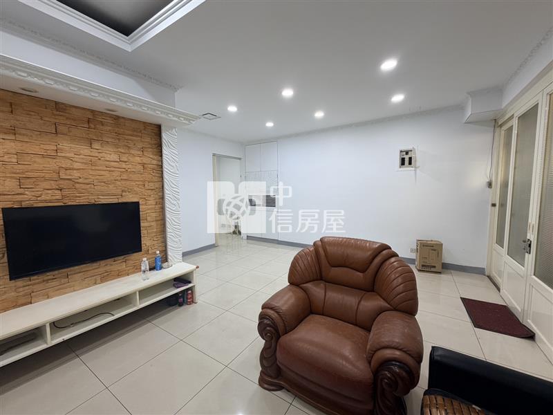 【安家】近平鎮高中大面寬活巷一樓公寓房屋室內格局與周邊環境