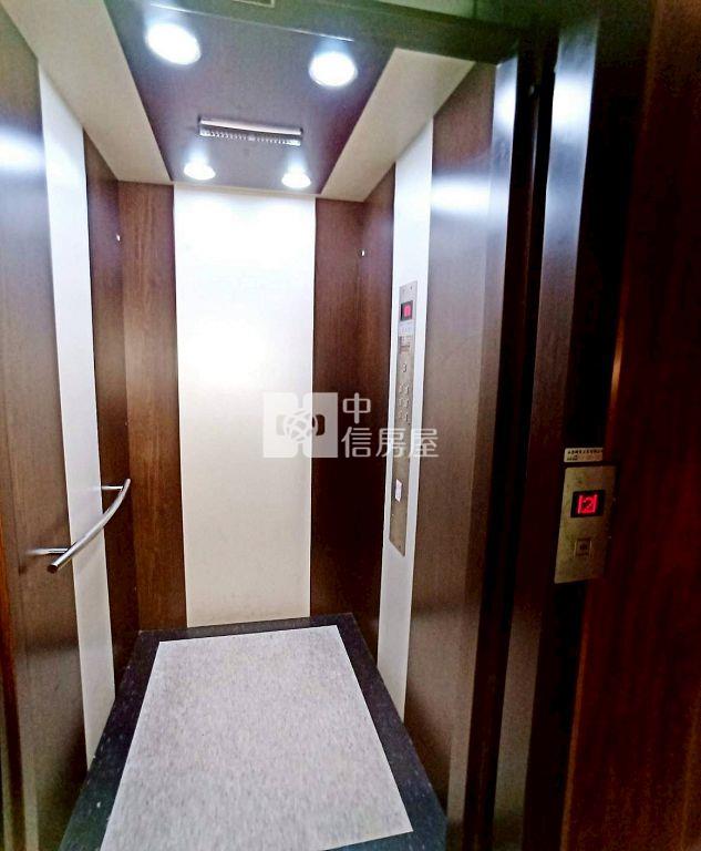 內壢後站黃金收租店面電梯套房(中信卓越團隊)房屋室內格局與周邊環境