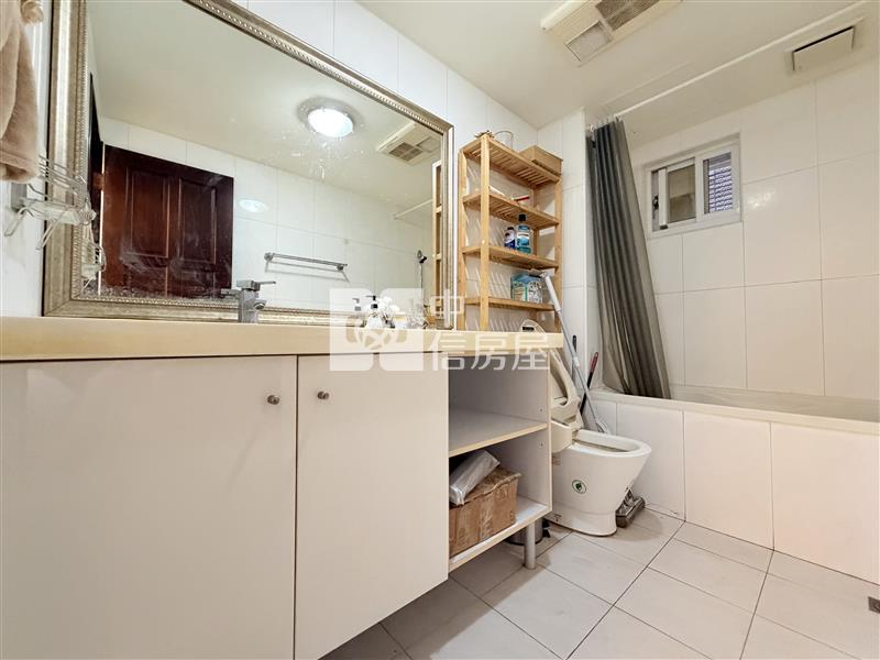 法國之星溫馨兩房車房屋室內格局與周邊環境