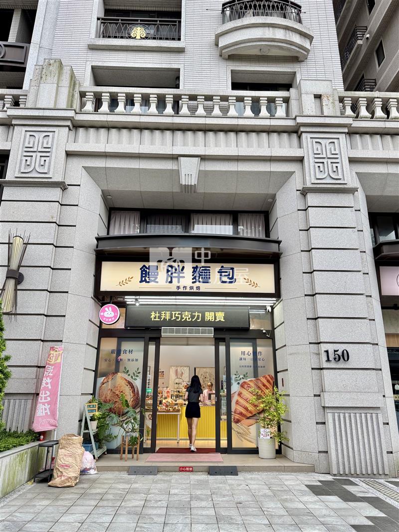 【神馬】體育園區|正中山東鼎藏青庭大面寬收租金店房屋室內格局與周邊環境