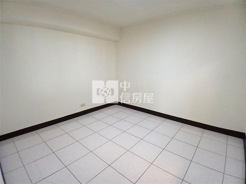 文化國小3+1房加車位房屋室內格局與周邊環境