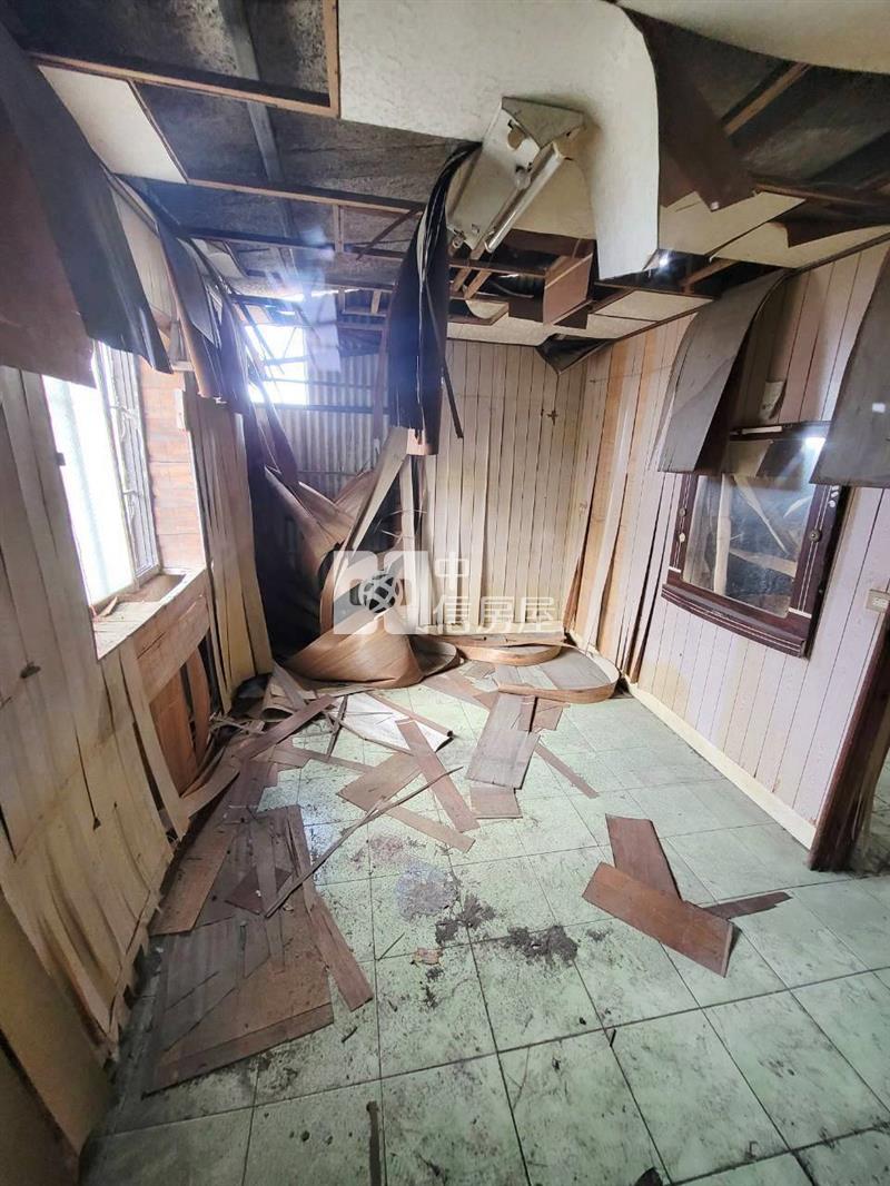 南勢近66低總價需整理透天房屋室內格局與周邊環境