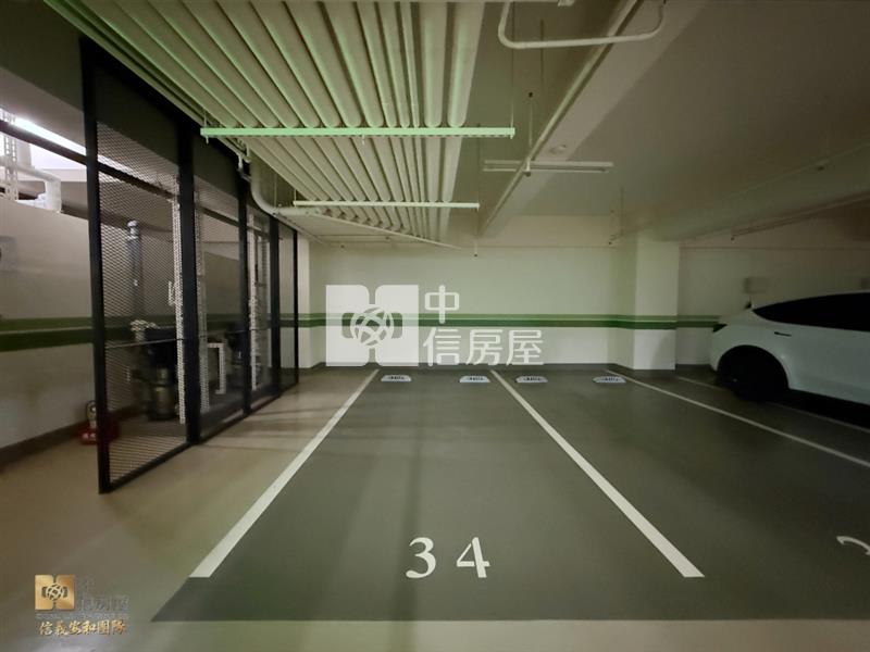 五權車站復興金店面+雙車位房屋室內格局與周邊環境