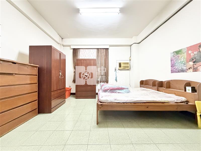 ㊣美村路朝西透店房屋室內格局與周邊環境