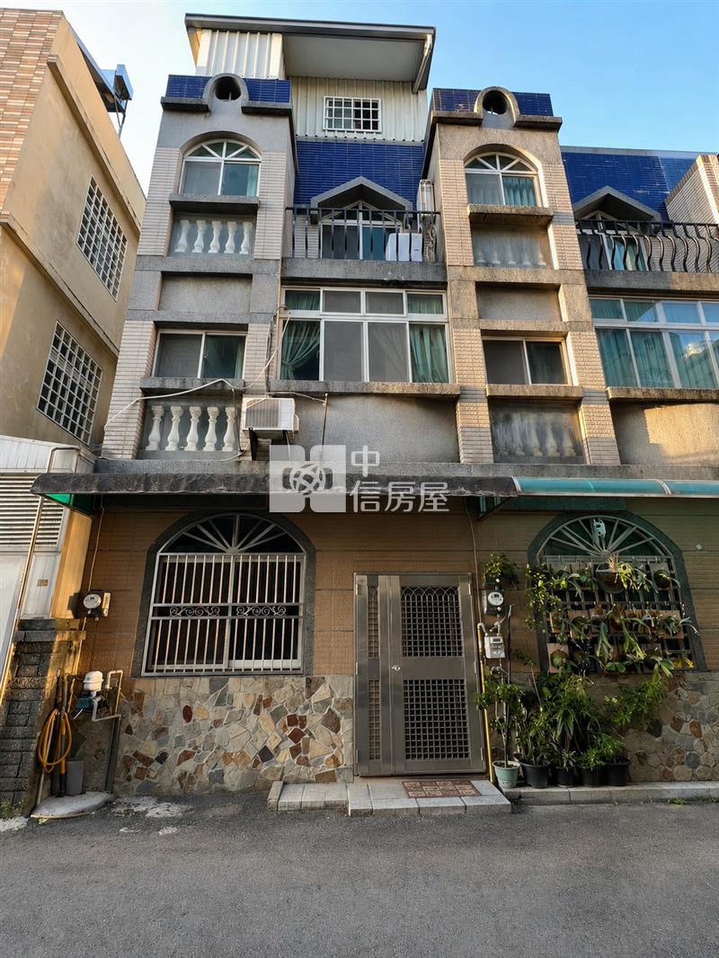 頭份鬧中取靜別墅房屋室內格局與周邊環境