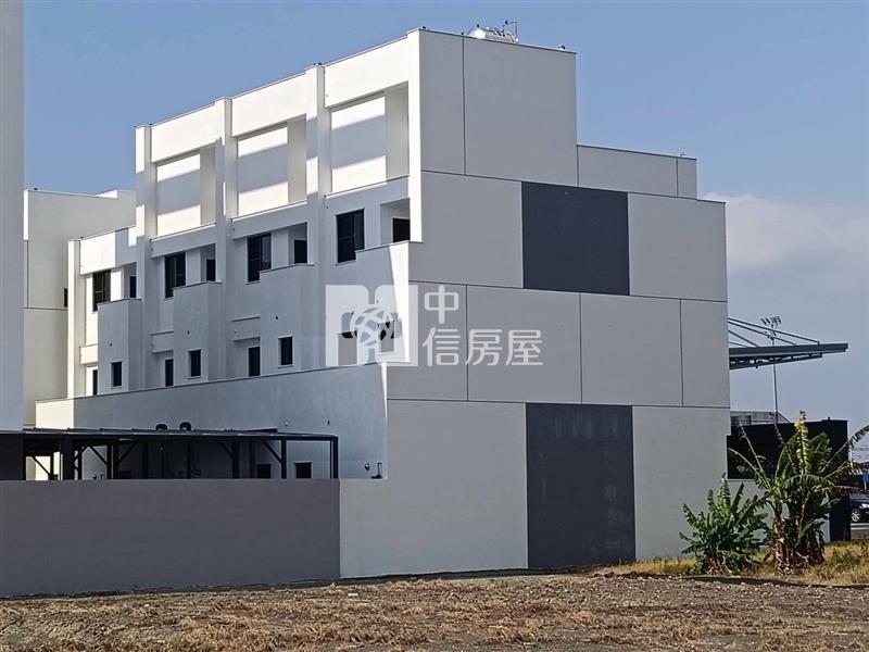 專約-高鐵站臨路併排雙車別墅房屋室內格局與周邊環境