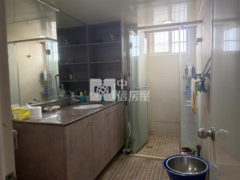 中壢戶政旁景觀四房房屋室內格局與周邊環境