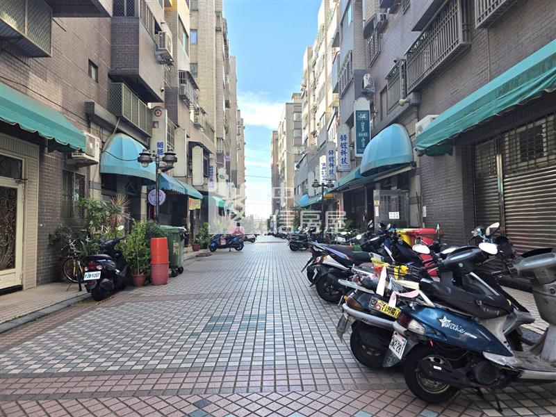 櫻花市乙區2+1房平車房屋室內格局與周邊環境
