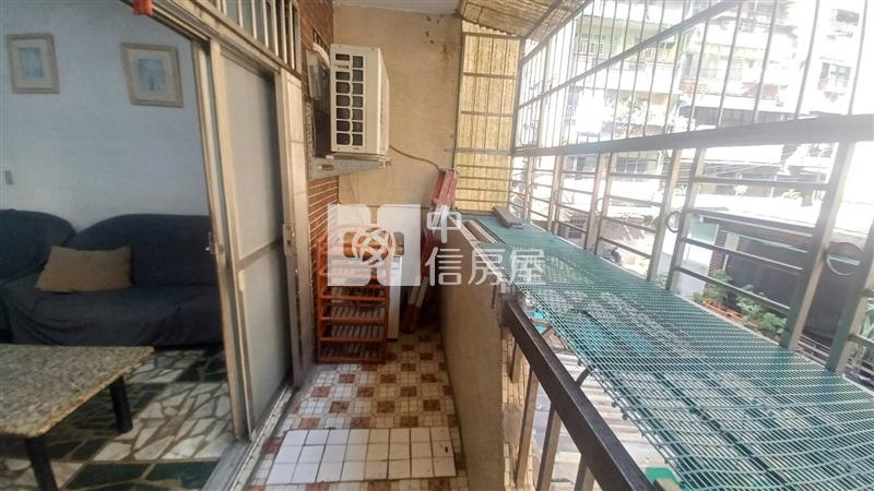 新橫濱旁/復興路二樓三房邊間採光房屋室內格局與周邊環境