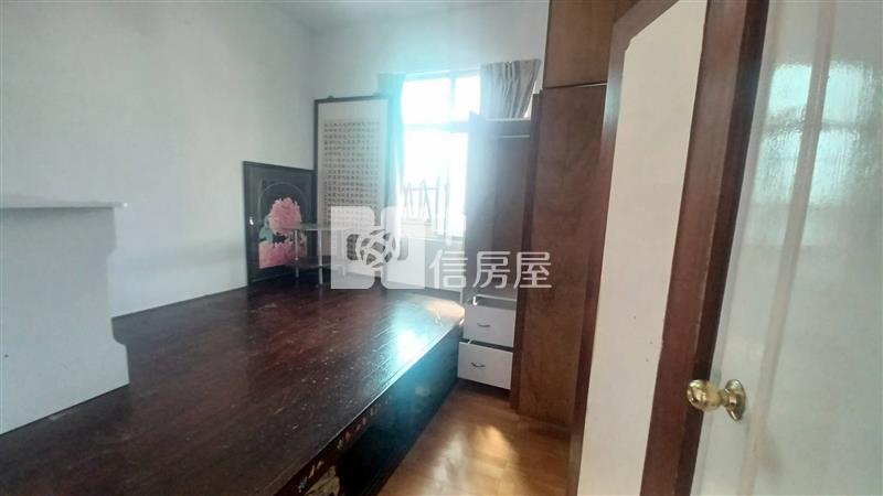 新橫濱旁/復興路二樓三房邊間採光房屋室內格局與周邊環境