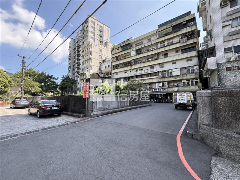 大武崙低總三房房屋室內格局與周邊環境