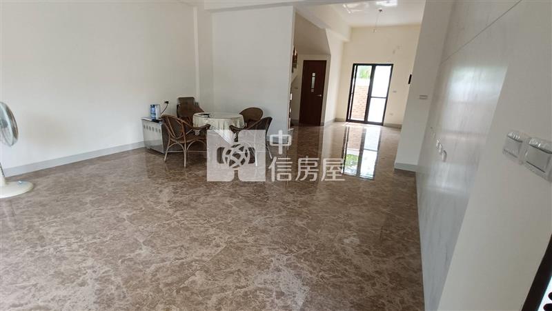 龍泉大面寬花園別墅房屋室內格局與周邊環境