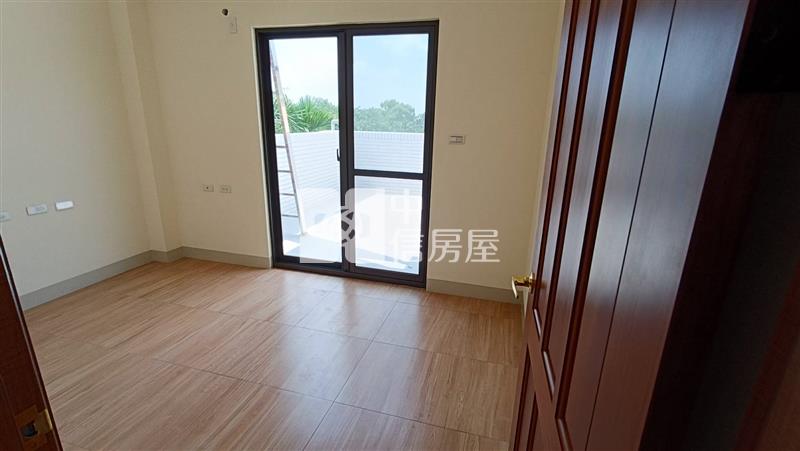 龍泉大面寬花園別墅房屋室內格局與周邊環境