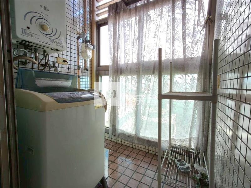 中壢SOGO百老匯景觀大套房房屋室內格局與周邊環境