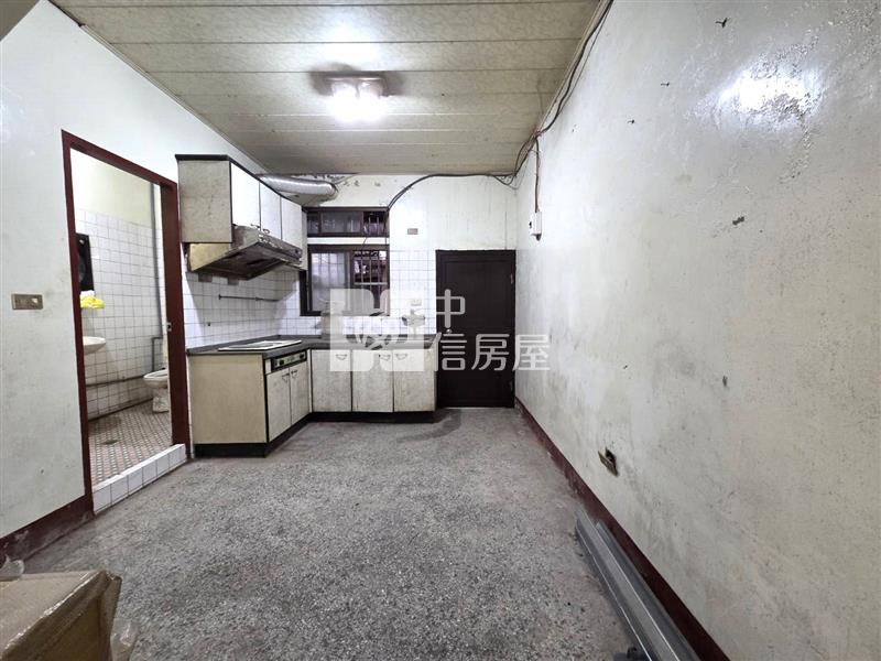 【安家】大溪國中田心國小中華路透天房屋室內格局與周邊環境