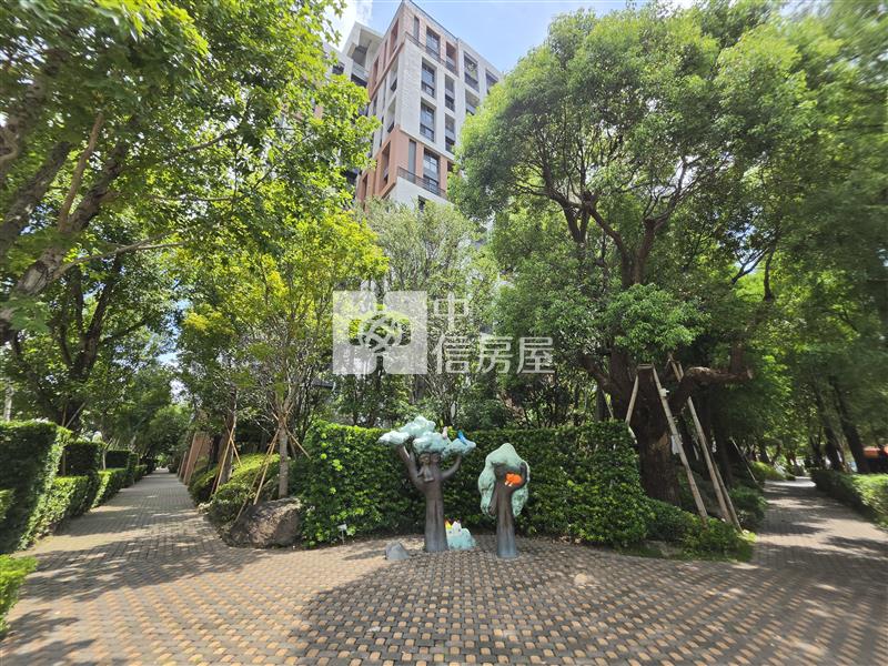 大毅讚幸福面公園4房雙平車房屋室內格局與周邊環境