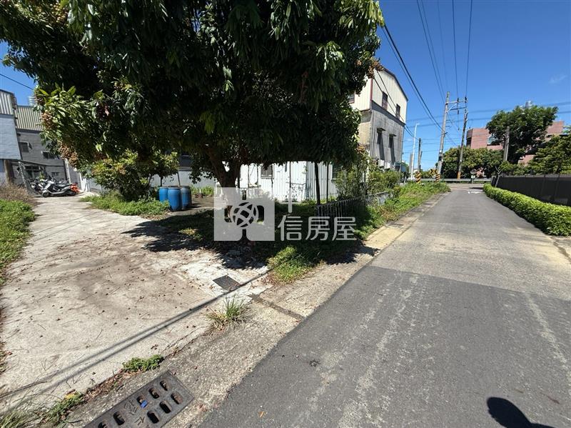歸仁方正建地2房屋室內格局與周邊環境