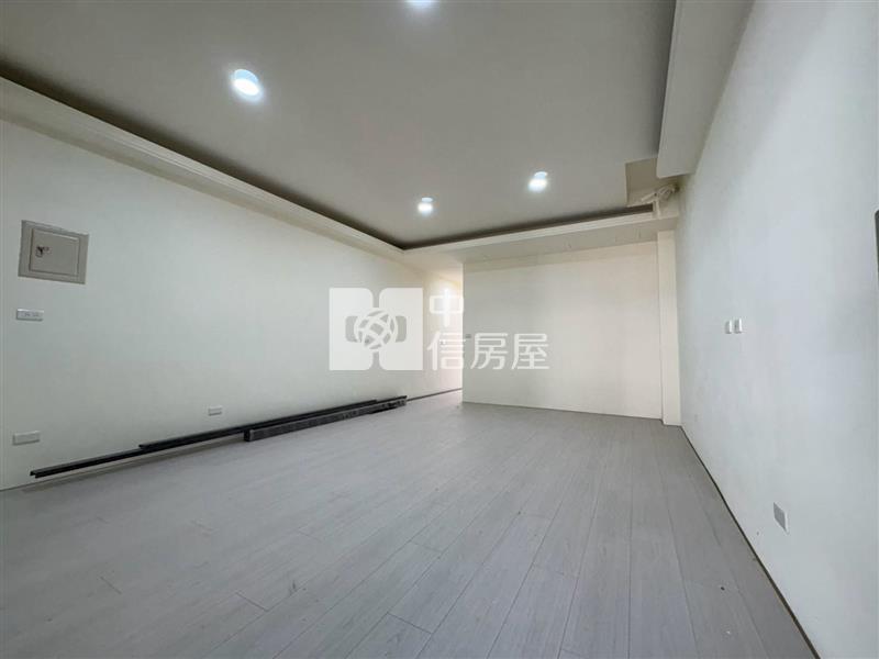 觀音濱海路整新透天房屋室內格局與周邊環境