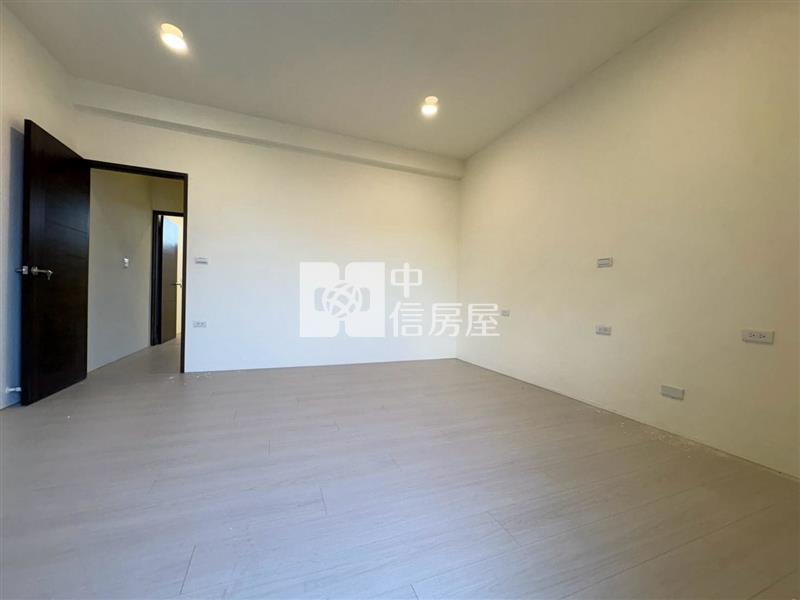 觀音濱海路整新透天房屋室內格局與周邊環境