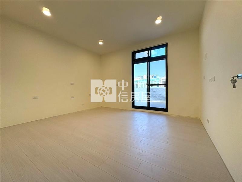 觀音濱海路整新透天房屋室內格局與周邊環境